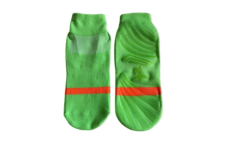 Breathable Non-Slip Sticky Grips Trampoline Playground Socks For Kids and Adults